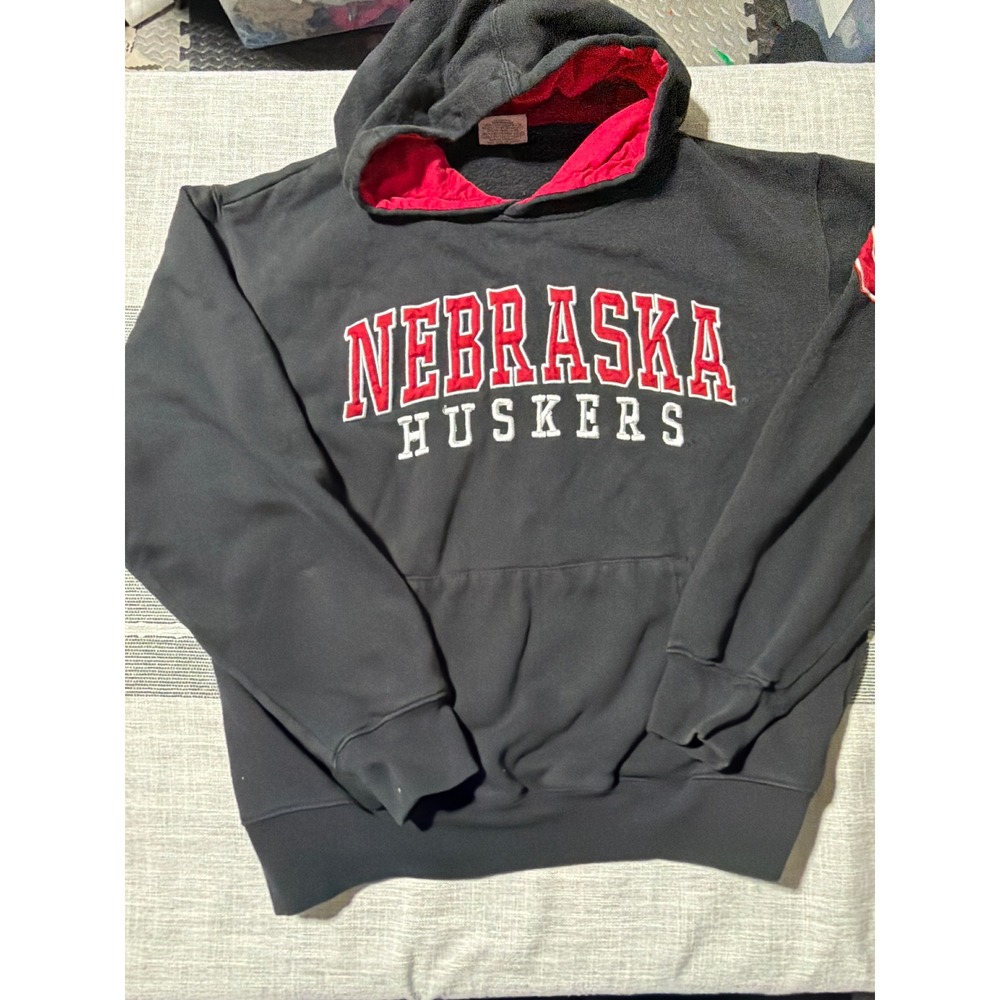 Nebraska Huskersā Black Red Hoodie Sweatshirt Pullover Men's Large